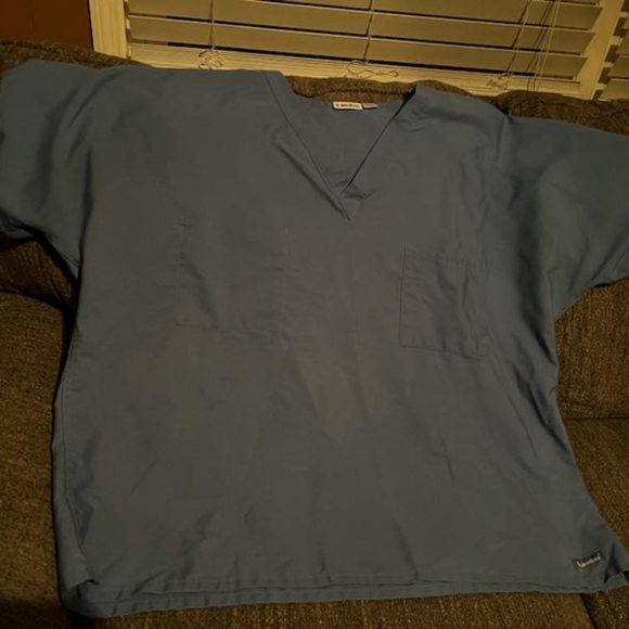 Light blue scrubs 2xl - Picture 4 of 4